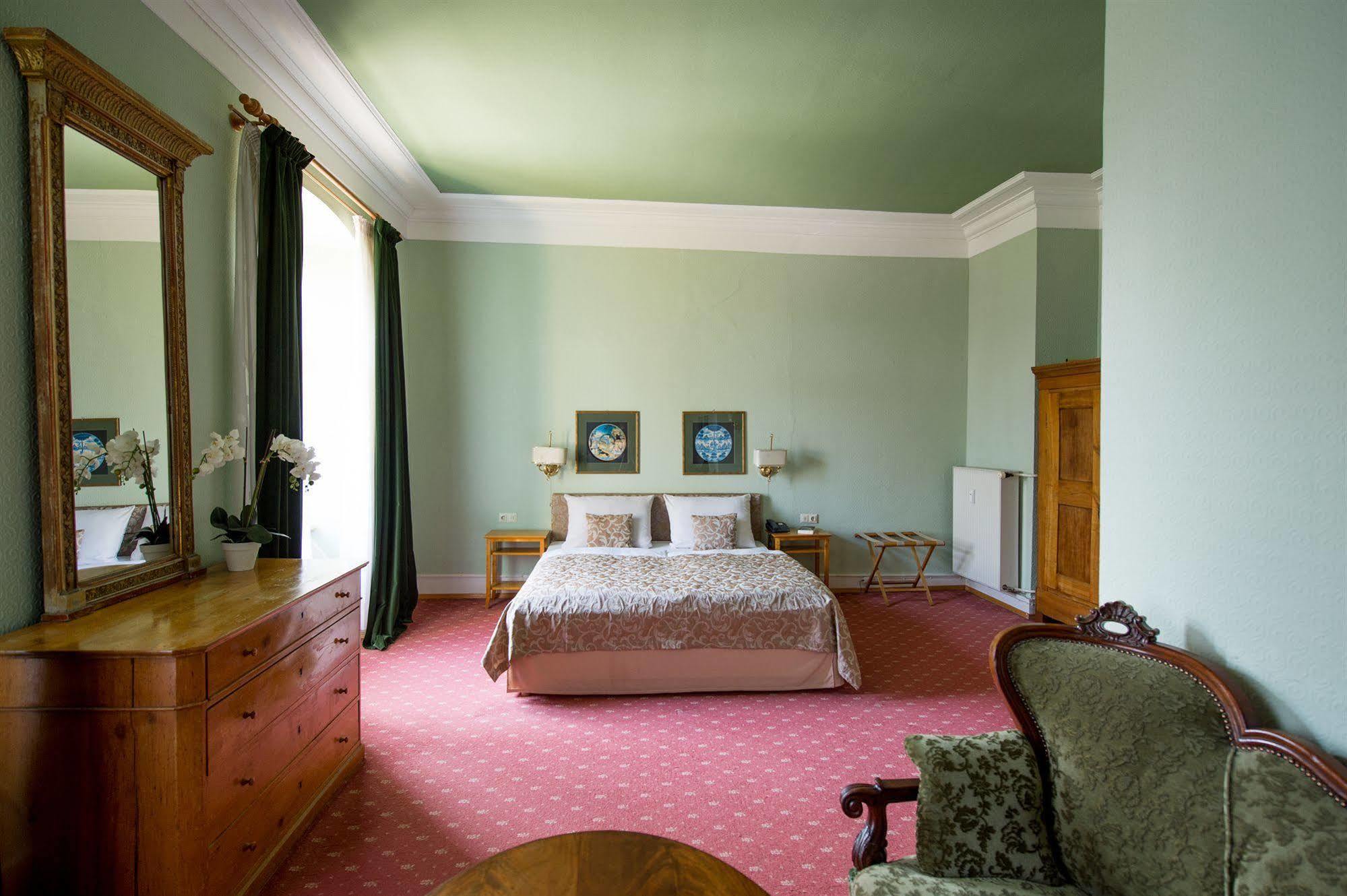 Hotel Schloss Heinsheim Bad Rappenau Zewnętrze zdjęcie
